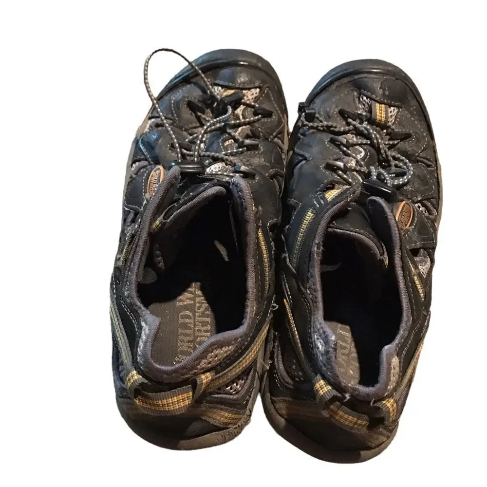 Worldwide sportsman size 8 mens sandals great condition